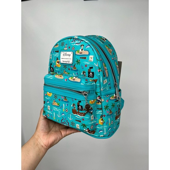Loungefly Disney Pirate MIckey and Friends Mini Back Pack‎ Exclusive - Picture 5 of 6